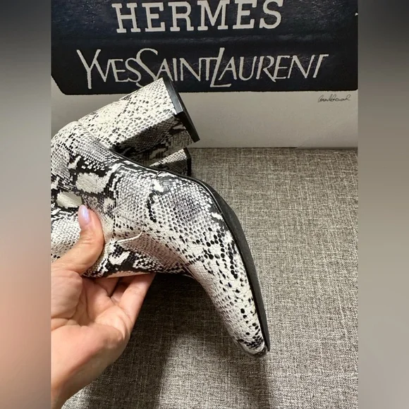 Madden Girl Sock Boots size 6 - Picture 7 of 12